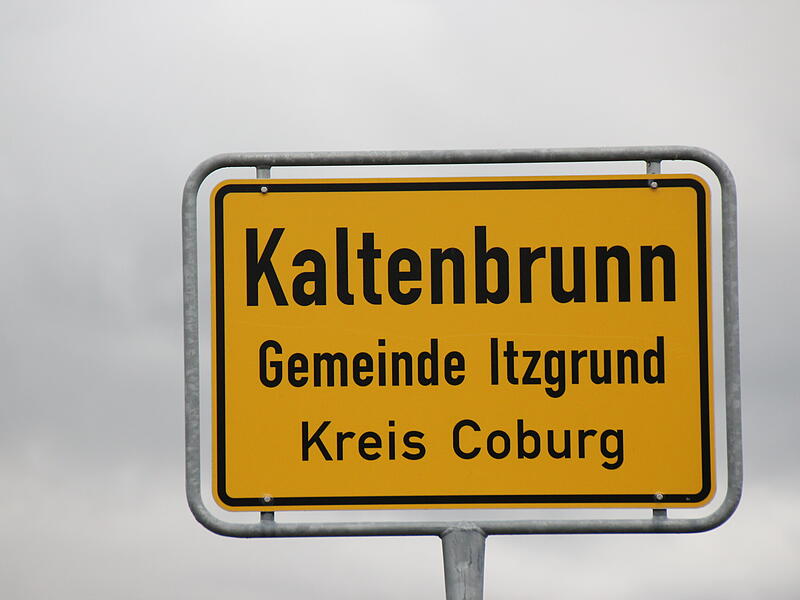 Gemeinde Itzgrund - Kreis Coburg - Ortsschild - Kaltenbrunn - frontal