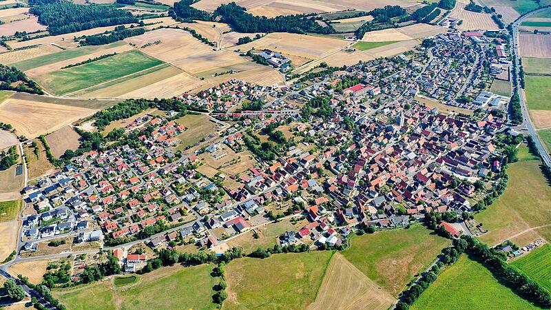 Die Gemeinde Lonnerstadt, hier zu sehen, möchte sich weiterentwickeln. Die Gemeinde Lonnerstadt, hier zu sehen, möchte sich weiterentwickeln.