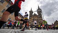 Gutes Pflaster für Läufer: Der Domplatz ist ein Streckenhöhepunkt. Gutes Pflaster für Läufer: Der Domplatz ist ein Streckenhöhepunkt.