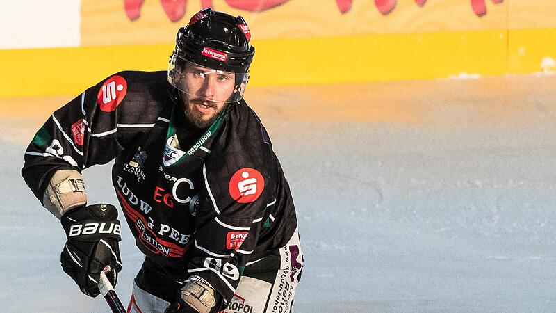 Martin Vojcak steht bereits seit der Saison 2013/2014 für die Höchstadt Alligators auf dem Eis. Martin Vojcak steht bereits seit der Saison 2013/2014 für die Höchstadt Alligators auf dem Eis.