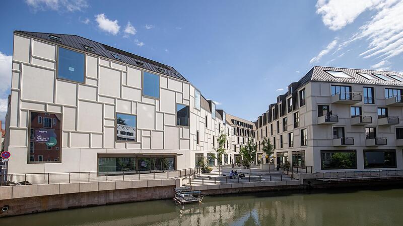 Die Landtagsopposition kritisiert die Höhe der Miete für die Nürnberger Zweigstelle des Deutschen Museums. Die Landtagsopposition kritisiert die Höhe der Miete für die Nürnberger Zweigstelle des Deutschen Museums.