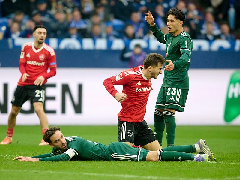 FC Schalke 04 - 1. FC Nürnberg FC Schalke 04 - 1. FC Nürnberg