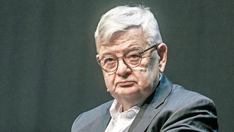 Joschka Fischer war von 1998 bis 2005 Deutschlands Bundesau&szlig;enminister. Ende Januar liest er beim Bamberger Literaturfestival.