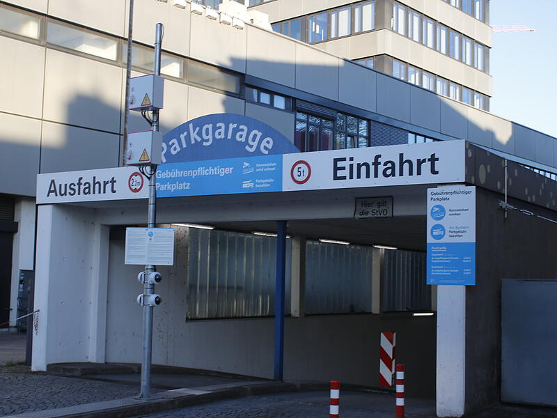 Tiefgarage Post