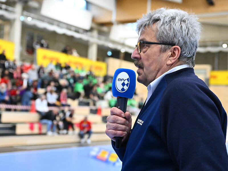 Als Verbands-Spielausschuss Vorsitzender hat Josef Janker Einfluss auf die Planungen der Spieltage auf Landesebene. Für die Nachholspiele gab er den Ligenleitern Empfehlungen mit.