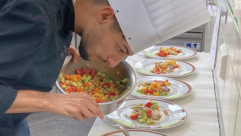 Ein Drei-Gänge-Menü für sechs Personen stand für Isaam Haij von der KissSalis Therme auf dem Programm.