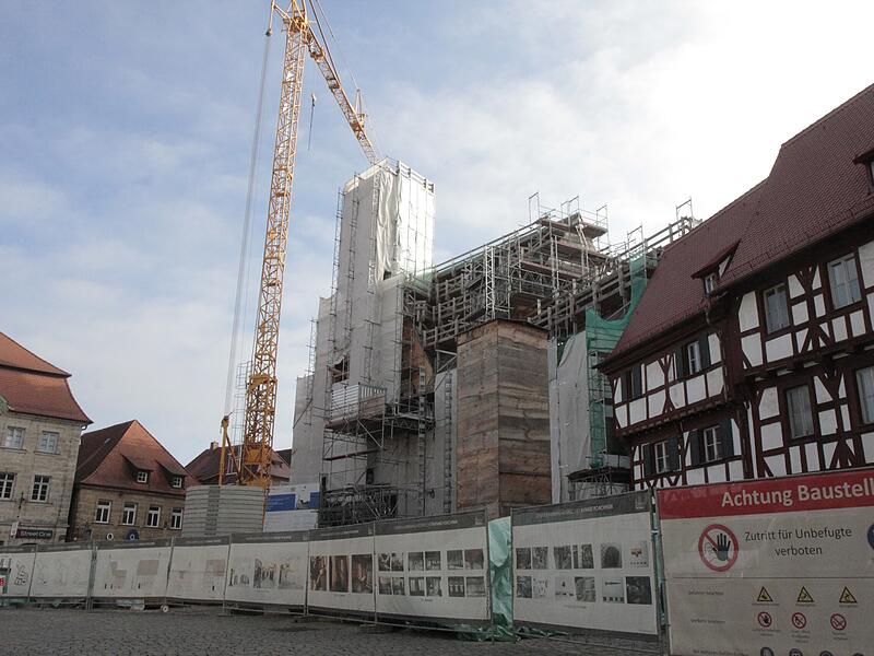Die Sanierung des Rathauses ist das  teuerste Bauprojekt der Stadt. Insgesamt kommen auf die Stadt mehr als 30 Millionen Euro zu.  Alleine f&uuml;r 2023 sind zehn  Millionen Euro geplant.