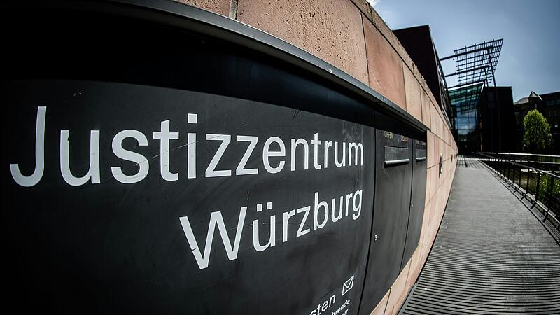 Zwei Koffer voller Cannabis hatte ein Drogenkurier im Auto, als er bei W&uuml;rzburg erwischt wurde. Wegen des neuen Cannabisgesetzes kommt er mit zwei Jahren und zehn Monaten Haft davon.