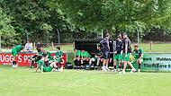 Ernüchterung macht sich breit: Der TSV Neukenroth nach der 0:4-Schlappe in Oberhaid.