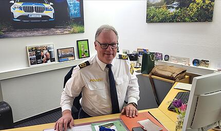 Der Polizeipräsident Unterfrankens: Detlev Tolle Der Polizeipräsident Unterfrankens, Detlev Tolle aus Hammelburg, geht in den Ruhestand.