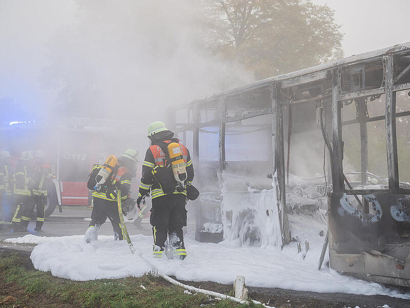 Beinahe-Katastrophe in Hirschaid: Firma dankt Busfahrer f&uuml;r schnelle Reaktion
