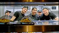 Gute Laune auch bei den Angestellten der Ruff's Burger-Filiale bei der Er&ouml;ffnung am 7. Mai 2026.