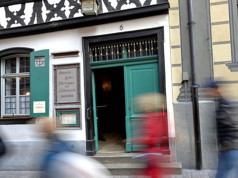 Das Schlenkerla in der Bamberger Dominikanerstra&szlig;e