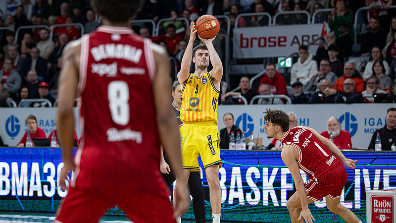 Jonas Mattisseck f&uuml;hlt sich gegen die Bamberg Baskets wohl. Am Sonntagnachmittag stellte er mit 22 Punkten eine neue BBL-Bestmarke auf.
