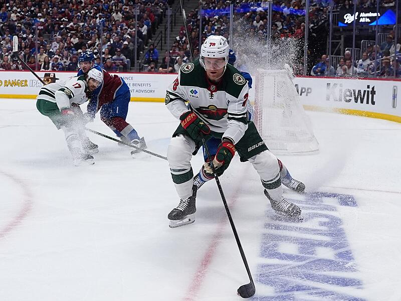 Colorado Avalanche - Minnesota Wild