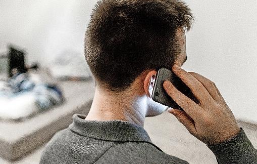 Die Stadtwerke Bad Kissingen warnen aktuell vor unseriösen Anrufen. Dabei geben sich Unbekannte als Mitarbeiter der Stadtwerke aus. Die Stadtwerke Bad Kissingen warnen aktuell vor unseriösen Anrufen. Dabei geben sich Unbekannte als Mitarbeiter der Stadtwerke aus.