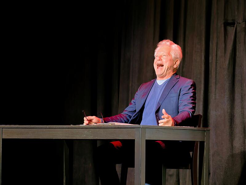 Miroslav Nemec erz&auml;hlte in Baunach aus seinem bewegten Leben.