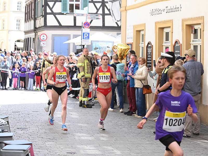 Weltkulturerbelauf 2025:  4,1 Kilometer mussten die Jugendlichen beim Bambit-Sch&uuml;lerlauf zur&uuml;cklegen.
