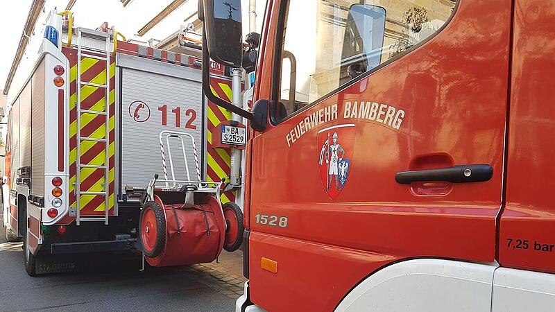 Feuerwehreinsatz in Bamberg: Person sperrt sich aus - dann raucht es Feuerwehr Bamberg