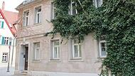 Im Gebäude Oberhacken 4 in Kulmbach wurden die beiden städtischen Mitarbeiter mit den Papierschnitzeln angetroffen. Foto: Katrin Geyer