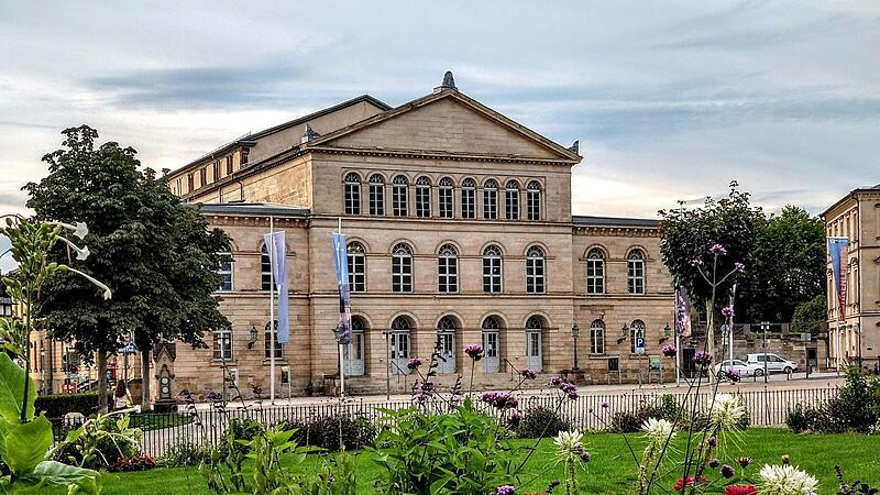 Das Coburger Landestheater soll saniert werden &ndash; doch die hohen Kosten, die derzeit veranschlagt sind, sorgen f&uuml;r Diskussionen.