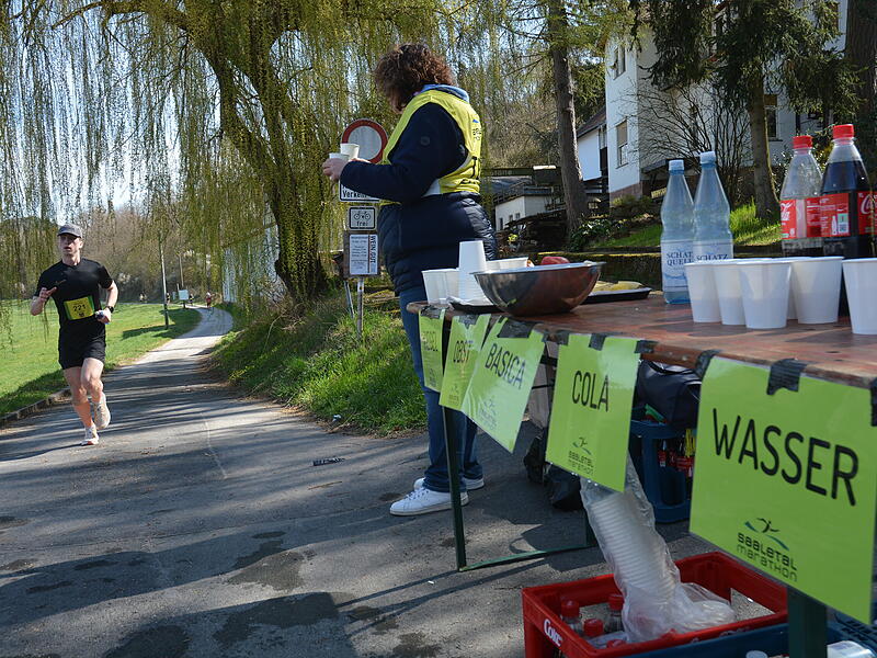 Bilderstrecke vom Saaletal-Marathon in RamsthalSaaletal-Marathon in Ramsthal
