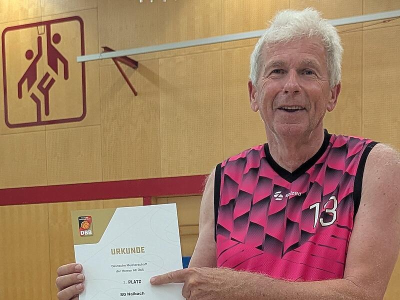Alter sch&uuml;tzt vor Basketball nicht: Bertram Wagner wie im Vorjahr deutscher Vize-Meister in der &Uuml;65. Nun steht die EM in Athen vor der T&uuml;r.