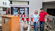 Barbara Schramm und Luigi Mingolla vor ihrem Laden in der Webergasse 6 Barbara Schramm und Luigi Mingolla vor ihrem Laden in der Webergasse 6