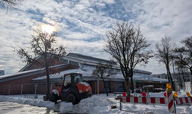 Ewald Münch Halle AdelsdorfEwald Münch Halle Adelsdorf Ewald Münch Halle AdelsdorfEwald Münch Halle Adelsdorf