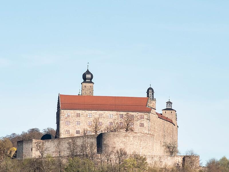 Die Plassenburg in Kulmbach. Hier treffen etliche Akteure aufeinander.