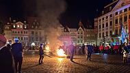 Fackelzug des Coburger ConventsFackelzug des Coburger Convents Fackelzug des Coburger Convents – die Fackeln wurden diesmal nicht in die Mitte des Marktplatzes geworfen, sondern in Feuerschalen abgelegt