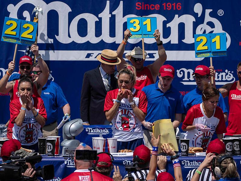 Hotdog-Wettessen in New York