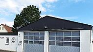Das Feuerwehrhaus wird umgebaut und erhält als neuen Nachbarn ein Dorfgemeinschaftshaus. Bei der Bürgerversammlung in Ebenhausen zeigte Bürgermeister Nico Rogge auch die Pläne für das Großprojekt in der Dorfmitte.