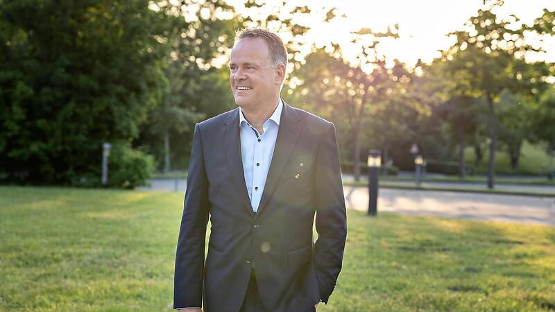 Christian Sievers ist das Gesicht der Nachrichten  im ZDF. Am Montag ist er in Forchheim zu Gast.Forchheim & Fr&auml;nkische Schweiz