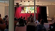 Das Theaterstück „Der kleine Rabe Socke“ gehörte zu den am besten besuchten Veranstaltungen der Reihe „80 Tage Kultur.erleben“.