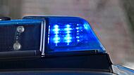 Die Polizei hatte den Verd&auml;chtigen bereits am fr&uuml;hen Sonntagabend kontrolliert.B. Wei&szlig;brod, dpa
