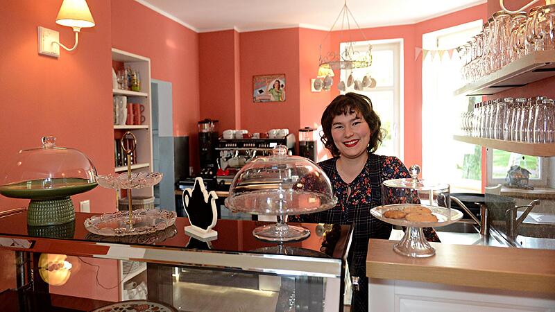 Ab Mitte November wird es im Caf&eacute; &bdquo;Zeiten und Wunder&ldquo; im alten Schleusenw&auml;rterh&auml;uschen selbstgebackene Kuchen und Torten von Stefanie Maurer geben.