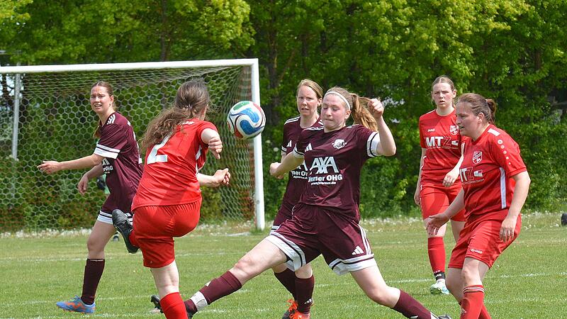 Frauenfu&szlig;ball aus der Rh&ouml;n