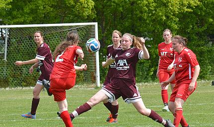 Frauenfu&szlig;ball aus der Rh&ouml;n