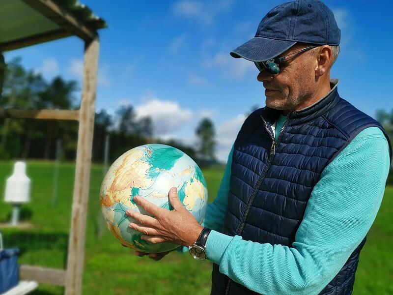 Dieser &bdquo;Globe of Natural Hazards&ldquo; zeigt, wo es verst&auml;rkt zu Gro&szlig;schadensereignissen kommt. Infolge des Klimawandels nehmen diese laut Christian K&ouml;nig stark zu.Forchheim & Fr&auml;nkische Schweiz