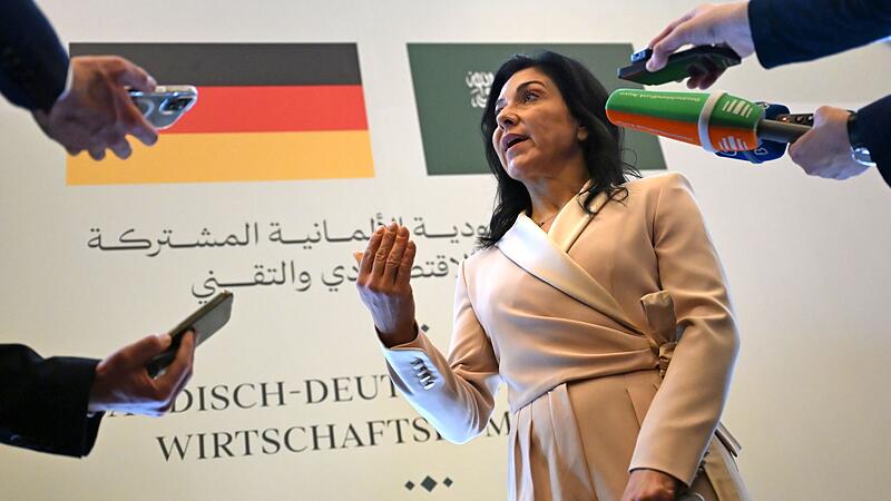 Wirtschaftsministerin Reiche besucht Saudi-Arabien