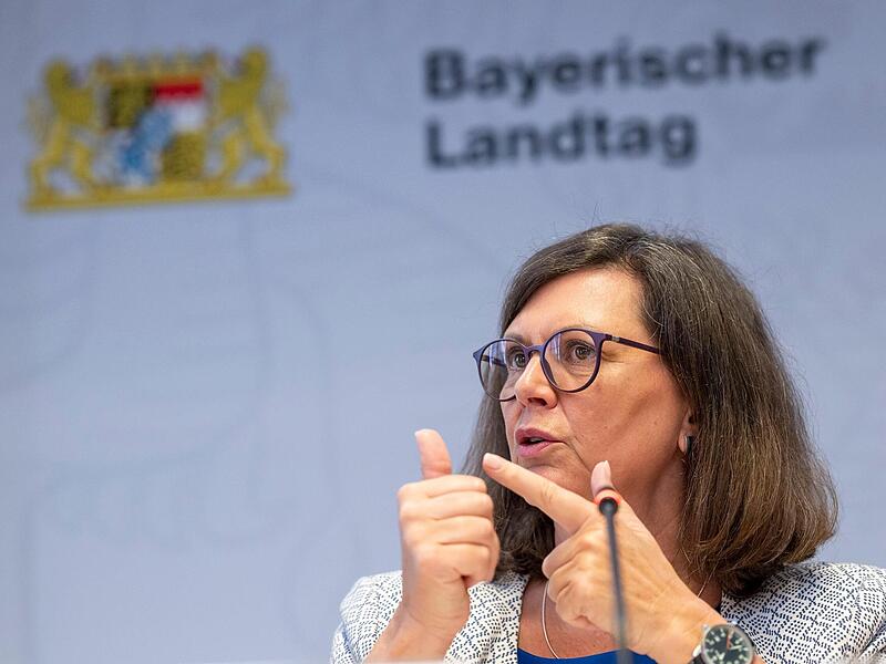 Landtagspräsidentin Ilse Aigner hat  schon häufiger Politiker-Kollegen ob ihres Auftretens getadelt.