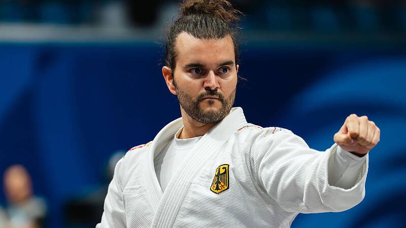 Alessandro Schober hat zusammen mit seiner Teampartnerin Christine Jahn im Para Duo Ju-Jutsu bei den World Games 2025 in Chengdu (China) die Silbermedaille gewonnen.