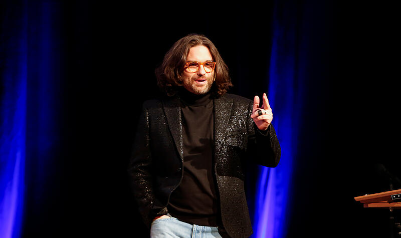 „Sabberlodd, Bamberg!“ Der Jahresrückblick 2025 von Florian HerrnlebenSabberlodd, Bamberg! „Sabberlodd, Bamberg!“ Der Jahresrückblick 2025 von Florian HerrnlebenSabberlodd, Bamberg!