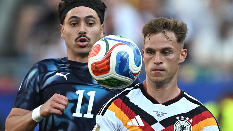 Kampf der Marken auf einer Weltb&uuml;hne. Neben dem sportlichen Wettbewerb ist die Fu&szlig;ball-WM 2026 ein Kampf um Millionengesch&auml;fte zwischen gro&szlig;en Sportartikelherstellern wie Adidas und Puma. Das Foto zeigt das WM-Spiel zwischen Deutschland und Paraguay.