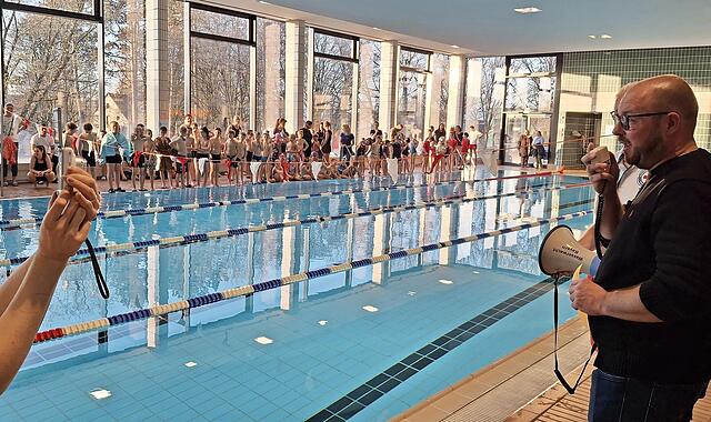 Bildunterschrift: Das 52. Kreisschwimmfest des Landkreises Coburg Ende November war ein voller Erfolg: Insgesamt haben 154 Kinder im Einzelwettbewerb teilgenommen. Die Sieger wurden nun ermittelt. Bildunterschrift: Das 52. Kreisschwimmfest des Landkreises Coburg Ende November war ein voller Erfolg: Insgesamt haben 154 Kinder im Einzelwettbewerb teilgenommen. Die Sieger wurden nun ermittelt.