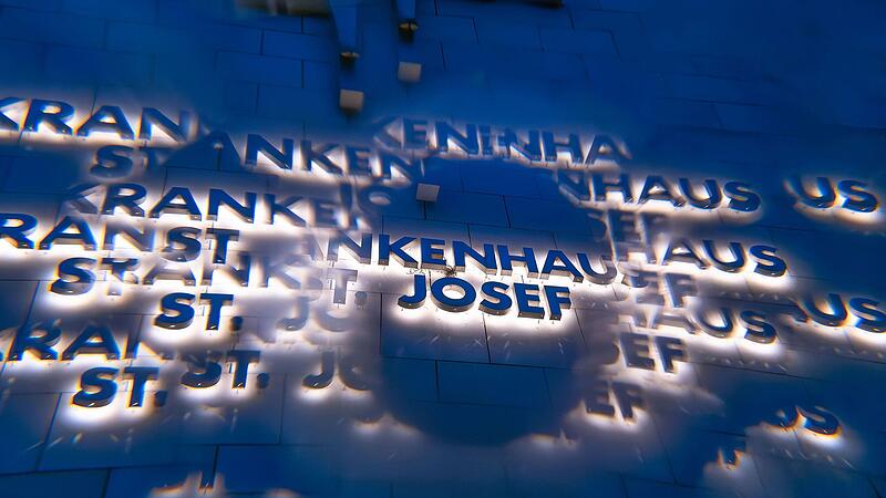Das Krankenhaus St. Josef bleibt erhalten. Die Erlöserschwestern werden den Betrieb vorerst weiterführen. Das Krankenhaus St. Josef bleibt erhalten. Die Erlöserschwestern werden den Betrieb vorerst weiterführen. 