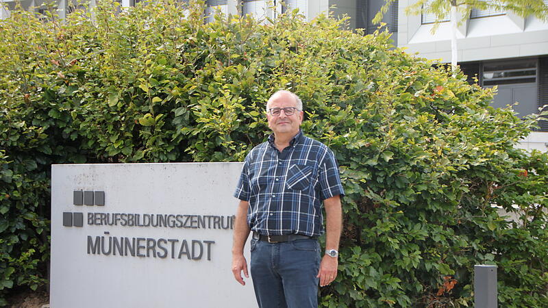 Georg Gißler war seit 1989 am Berufsbildungszentrum BBZ in Münnerstadt und seit 2019 Schulleiter. Georg Gißler war seit 1989 am Berufsbildungszentrum BBZ in Münnerstadt und seit 2019 Schulleiter.