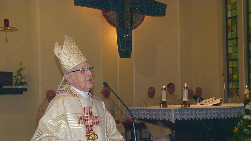 Alt-Erzbischof Karl Braun wird 95