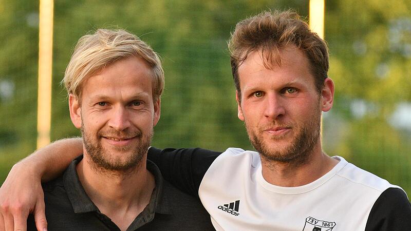 Freundschaftliches Familienduell: Jakob Engelmann (links) trifft mit dem SC Sylvia Ebersdorf auf seinen Cousin Lukas Engelmann und dessen FC Lichtenfels.